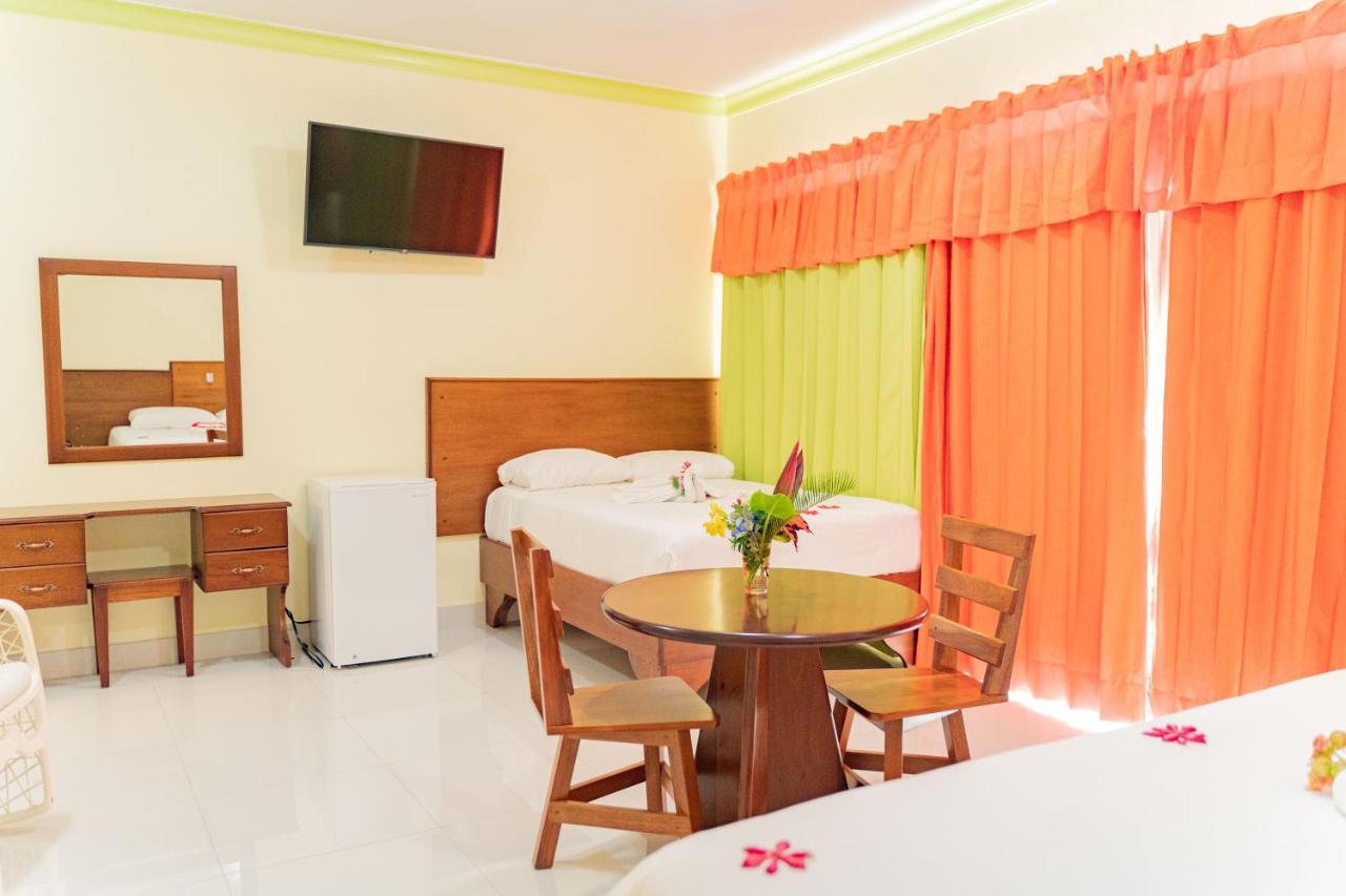 Hotel Yonu Punta Cana Exterior photo