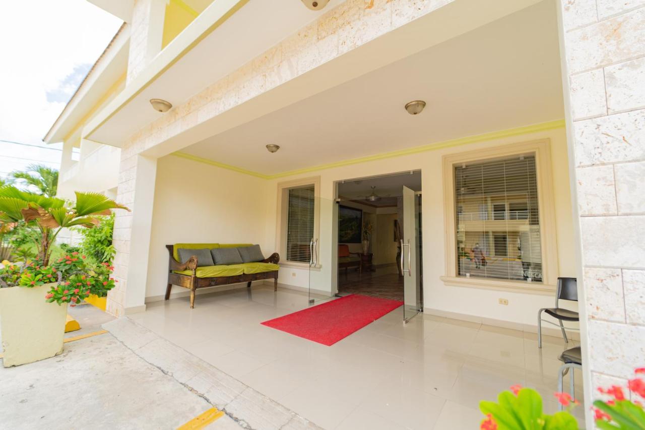 Hotel Yonu Punta Cana Exterior photo