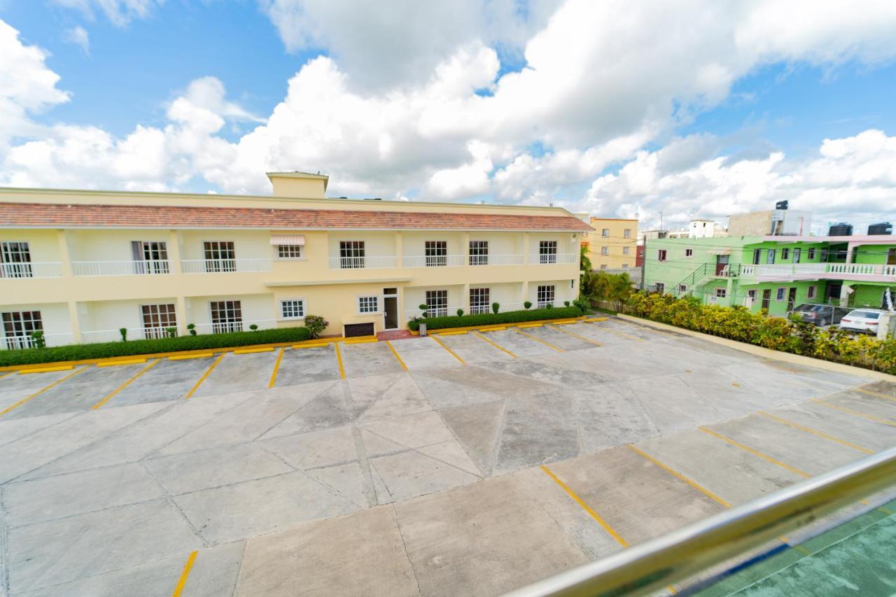 Hotel Yonu Punta Cana Exterior photo